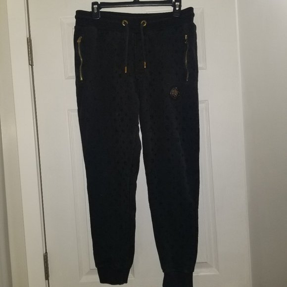 Avenue George V Paris Other - Black and gold Avenue George V Paris sweatpant jogger w/ lion emblem size Large